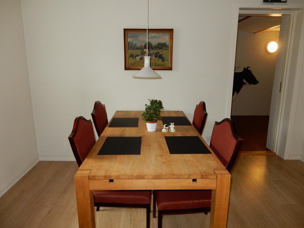 Den Gamle Kostald Bed & Breakfast Holsted Exterior photo