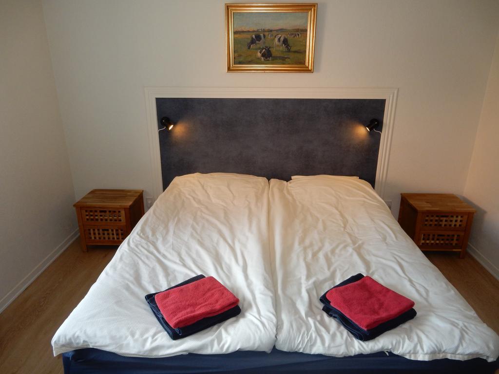 Den Gamle Kostald Bed & Breakfast Holsted Exterior photo