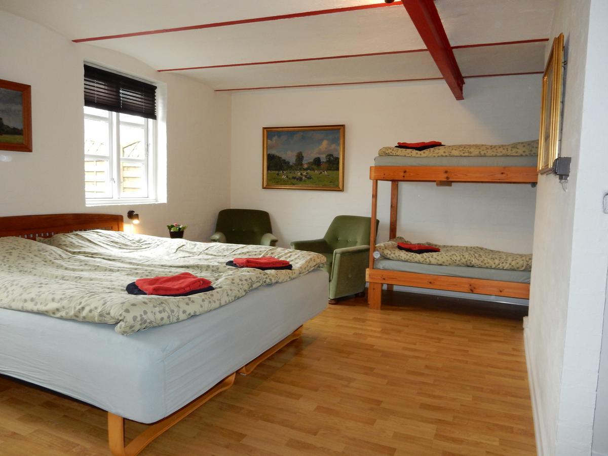 Den Gamle Kostald Bed & Breakfast Holsted Exterior photo