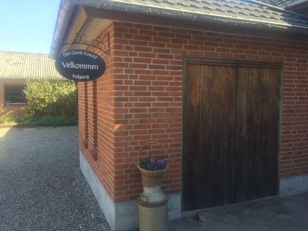 Den Gamle Kostald Bed & Breakfast Holsted Exterior photo